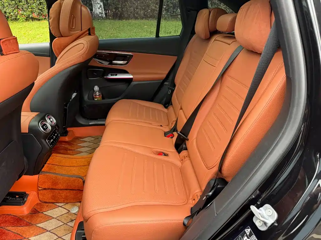 Mercedes-Benz GLC — миниатюра 12