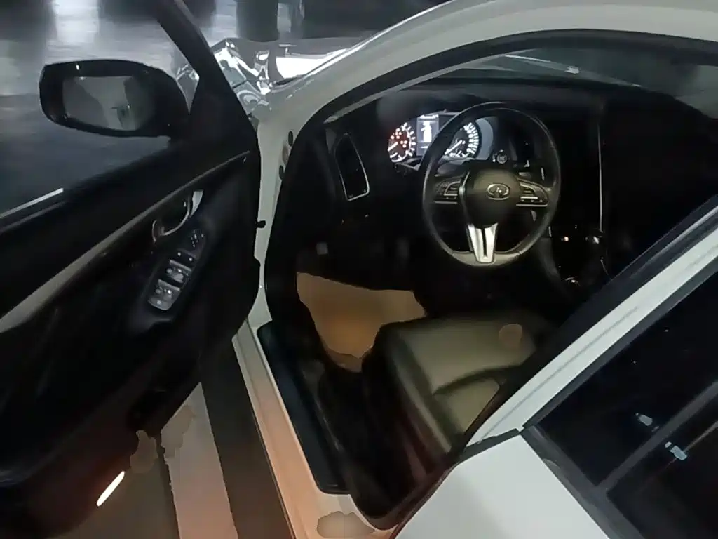 Infiniti Q50L — миниатюра 16