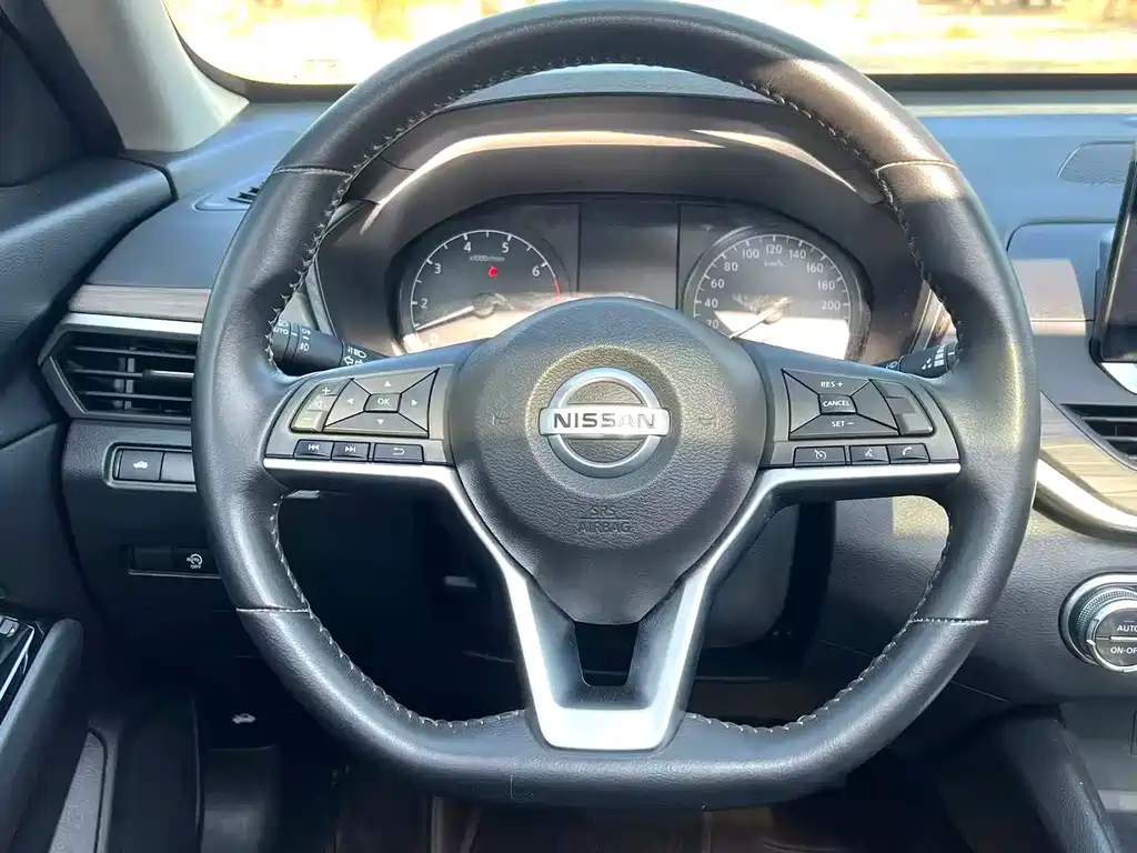 Nissan Teana — миниатюра 8