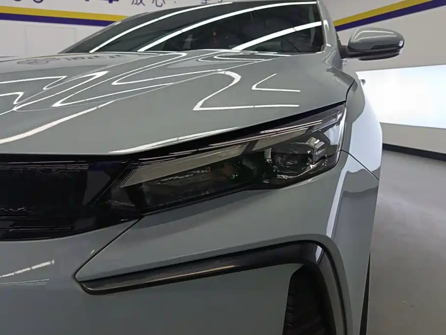 Geely L HiP — миниатюра 5