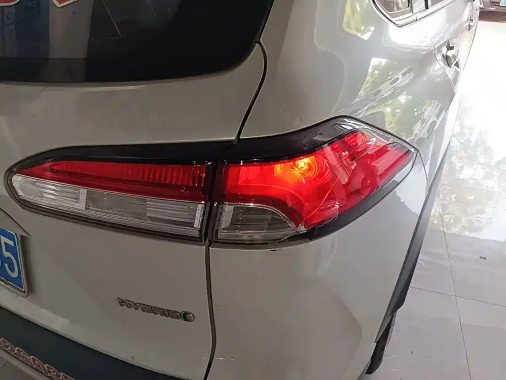 Toyota Corolla Cross — миниатюра 8