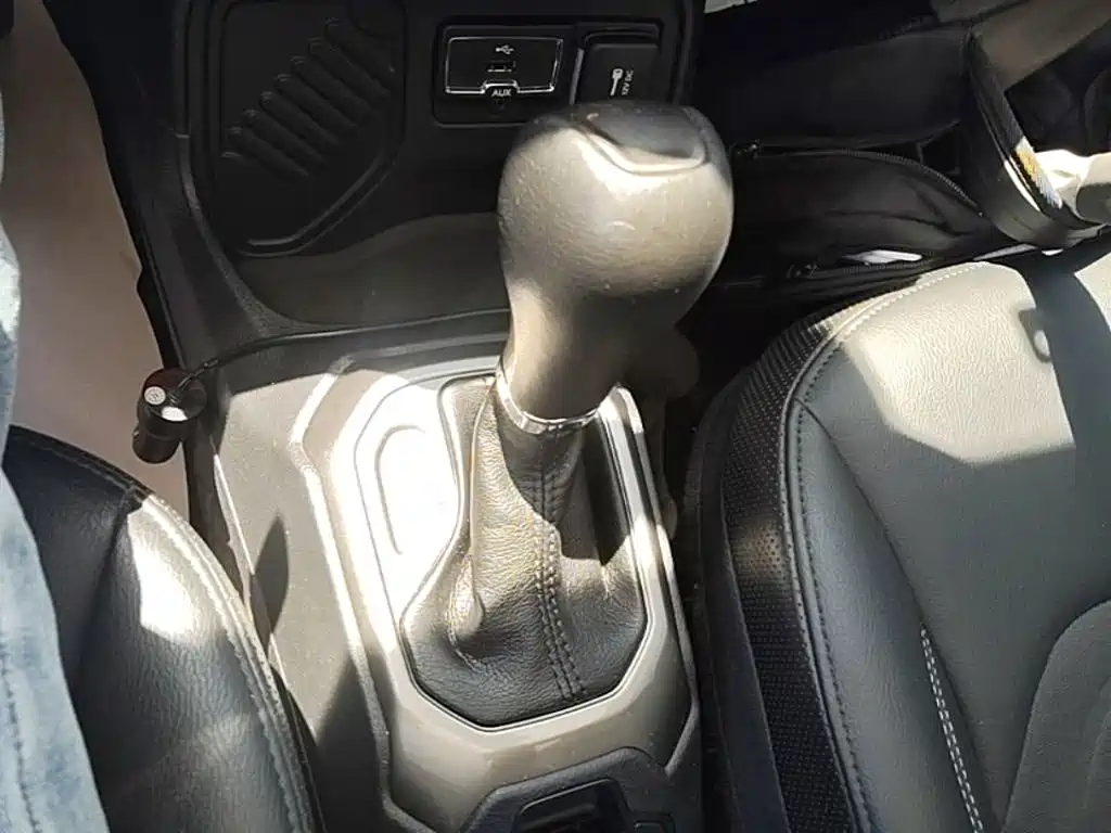 Jeep Renegade — миниатюра 14