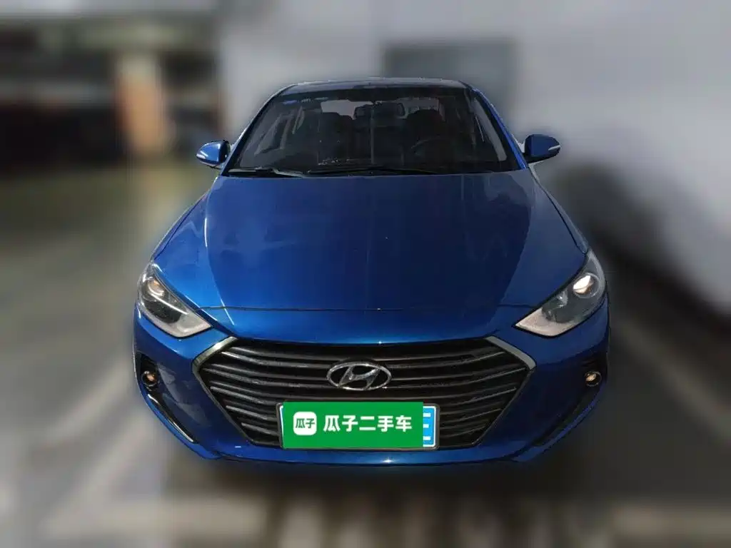 Hyundai Elantra — миниатюра 2