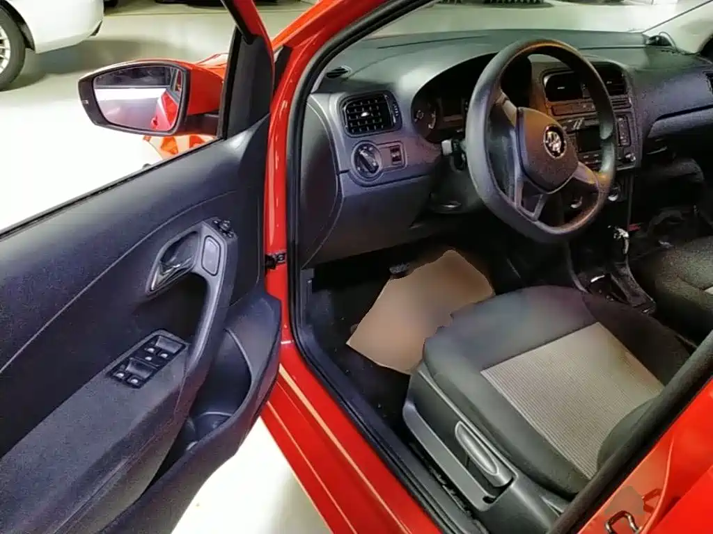Volkswagen Polo — миниатюра 16