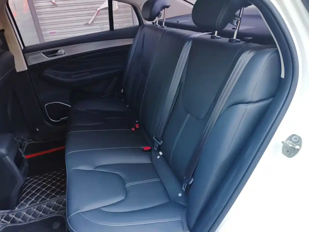 Chery Arrizo 5 — миниатюра 17