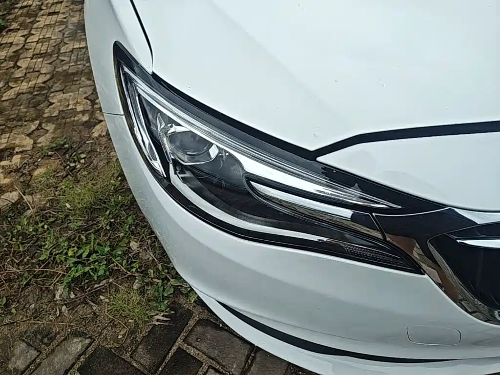 Buick Excelle — миниатюра 11