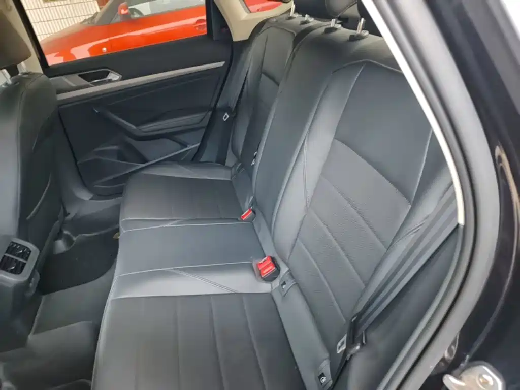 Volkswagen Lavida — миниатюра 17