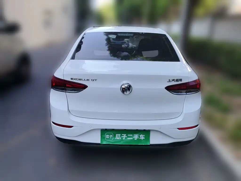 Buick Excelle — миниатюра 4
