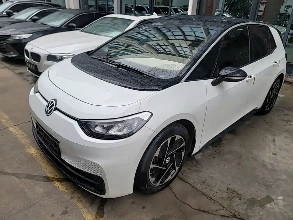 Volkswagen ID.3 — миниатюра 2
