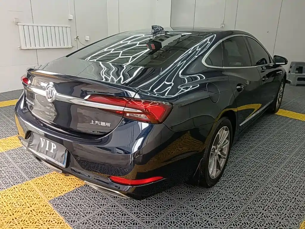 Buick LaCrosse — миниатюра 7