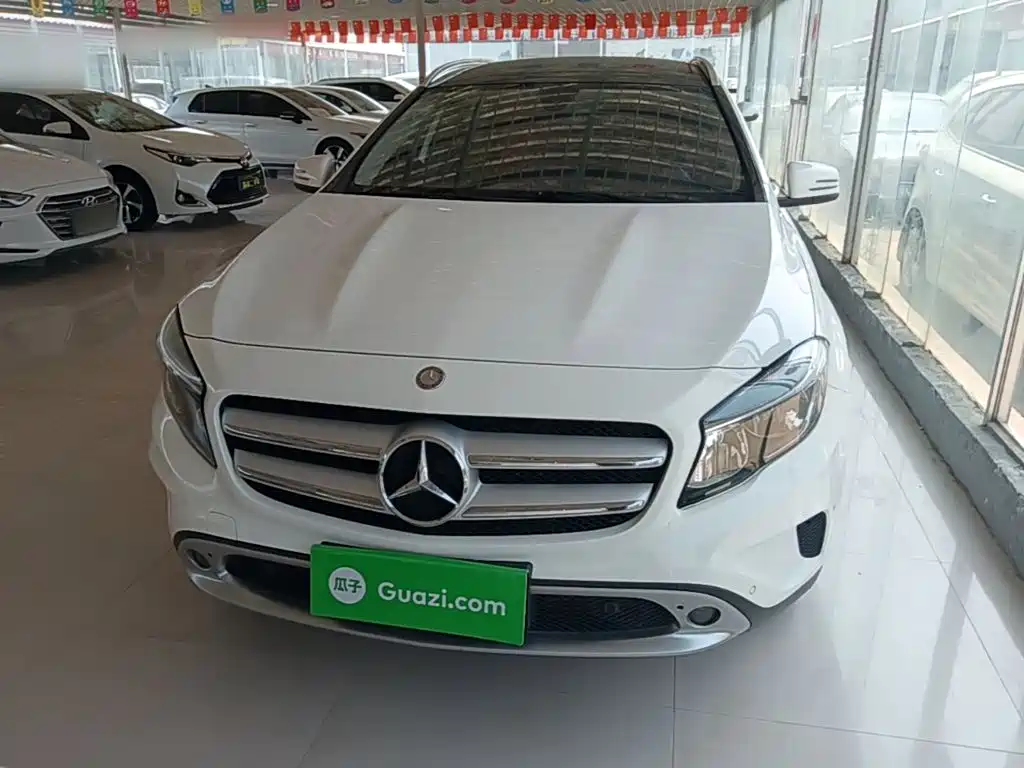 Mercedes-Benz GLA 2016 GLA 200