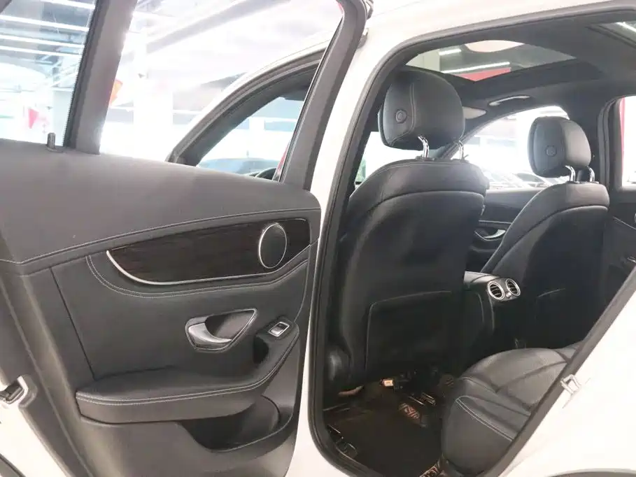 Mercedes-Benz GLC — миниатюра 17