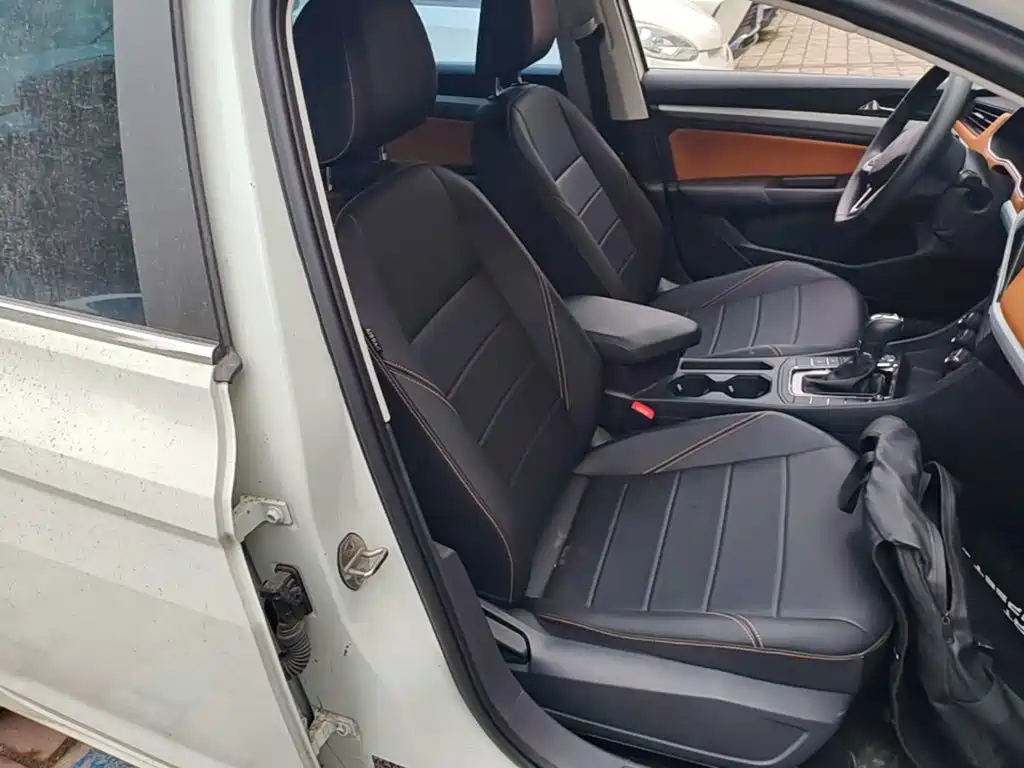 Volkswagen Bora — миниатюра 25