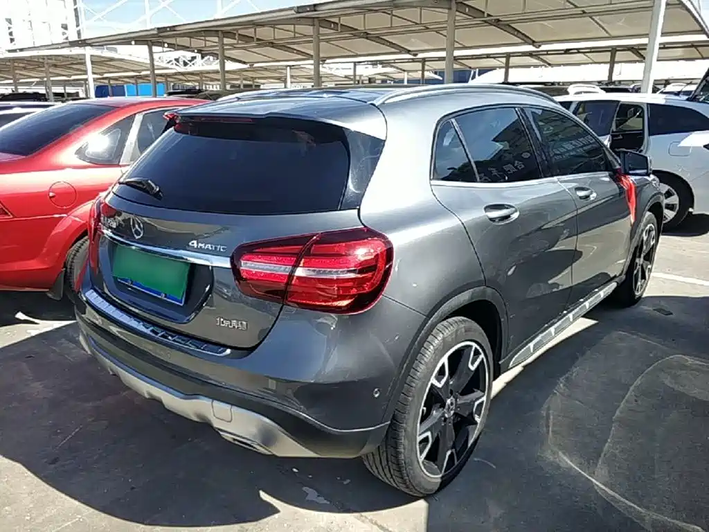 Mercedes-Benz GLA — миниатюра 7