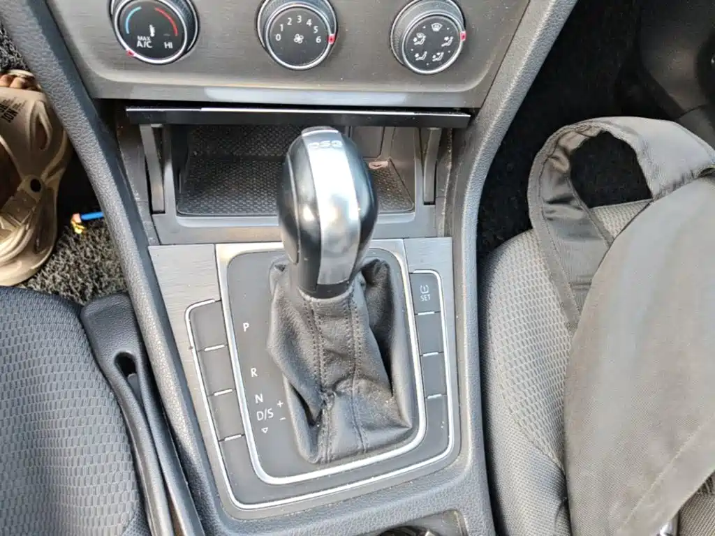 Volkswagen Golf — миниатюра 7