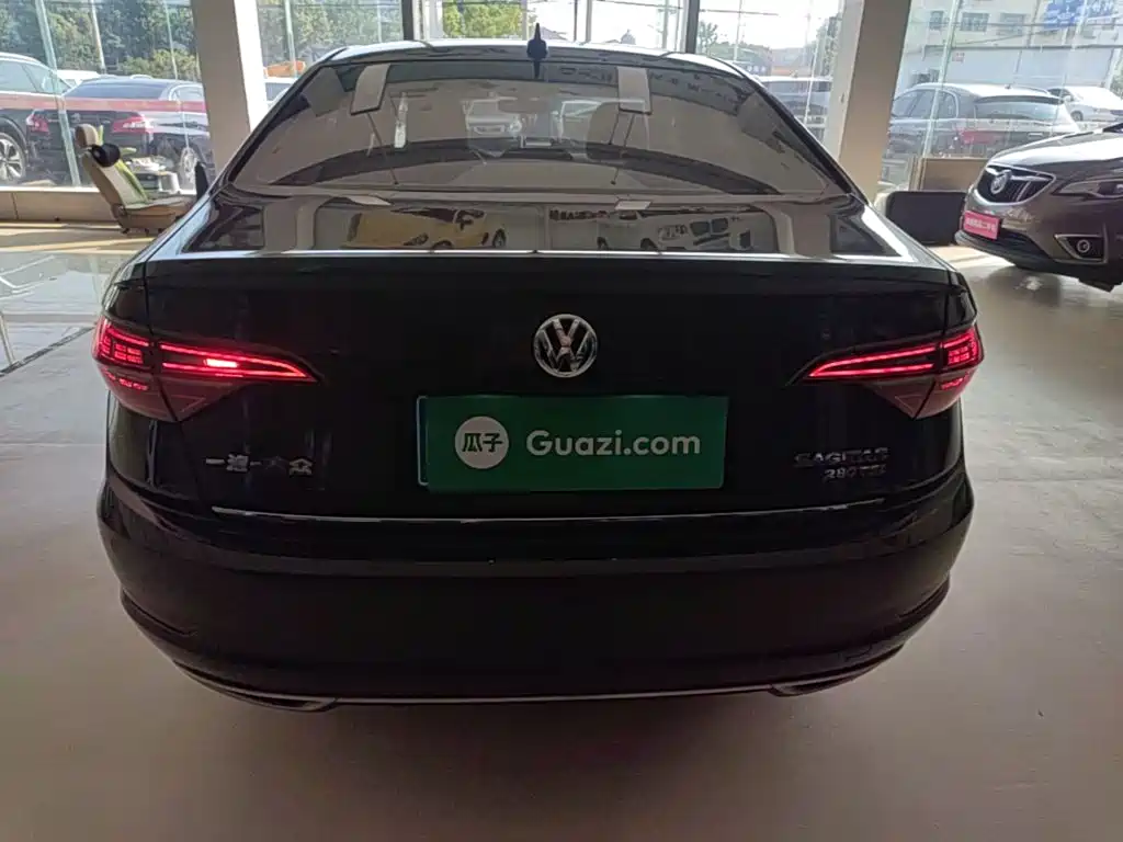 Volkswagen Sagitar — миниатюра 6