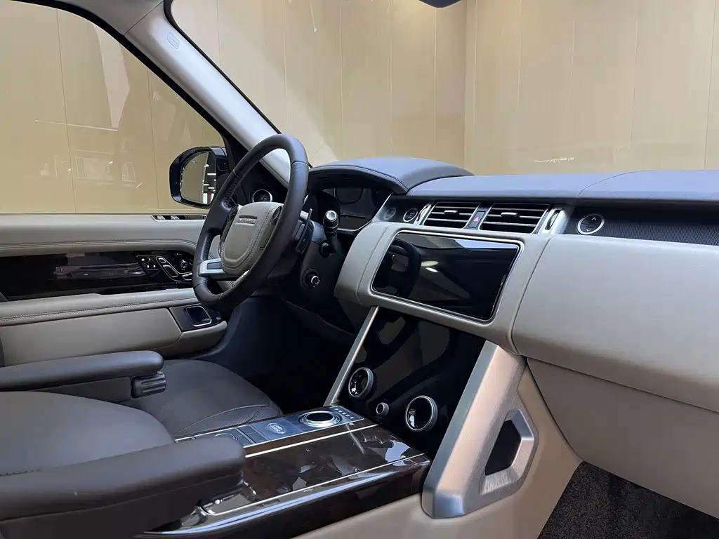 Land Rover Range Rover — миниатюра 11