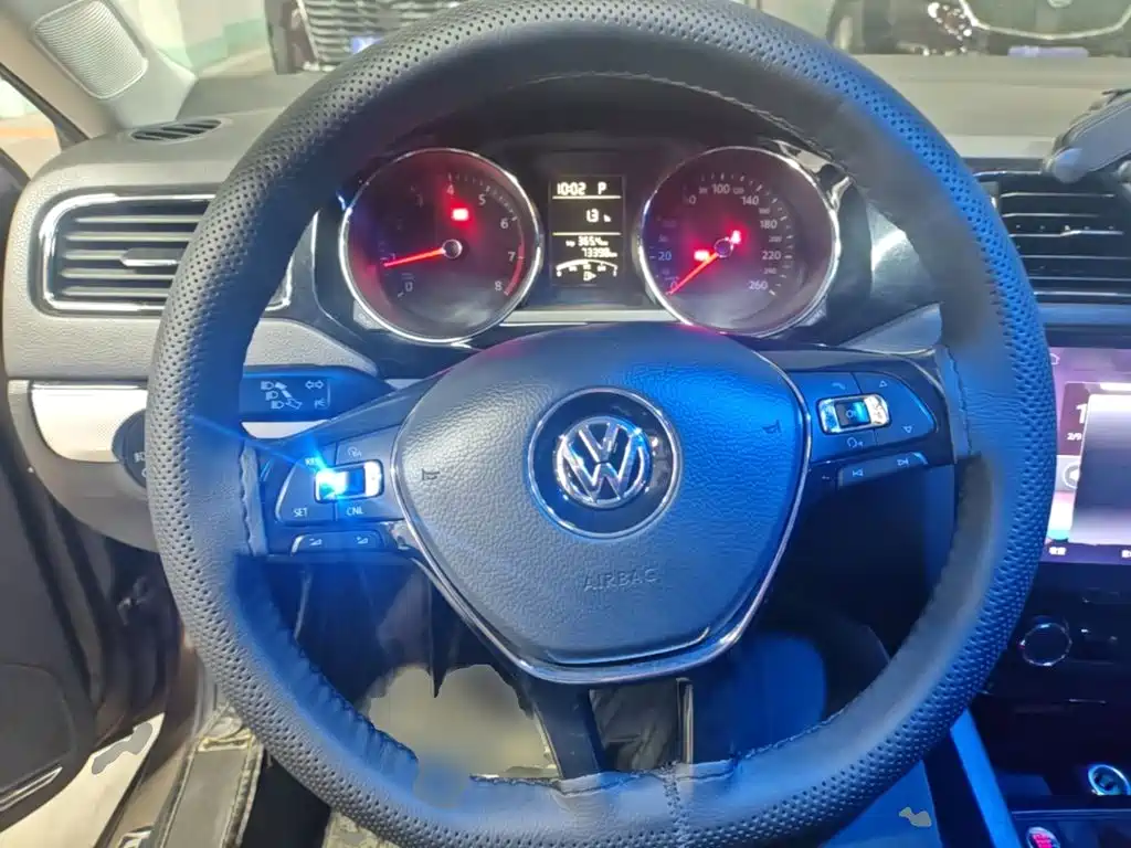 Volkswagen Sagitar — миниатюра 11
