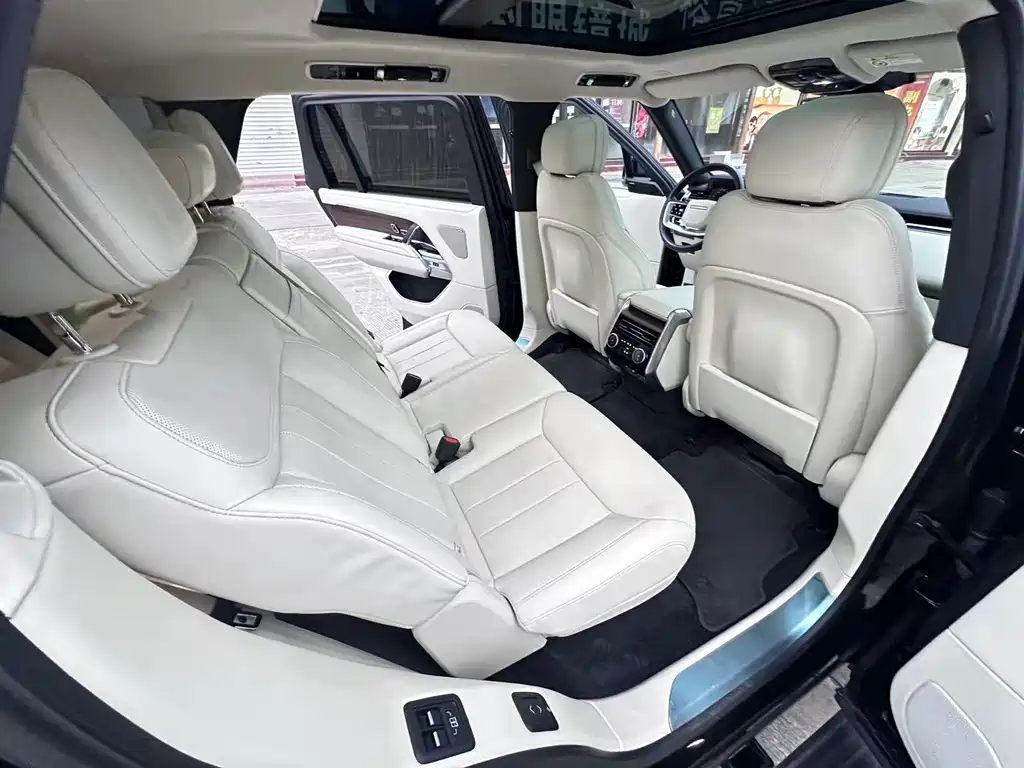 Land Rover Range Rover — миниатюра 19
