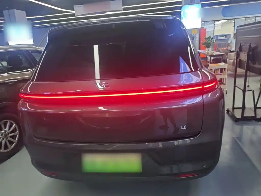 Li Auto Li L8 — миниатюра 6