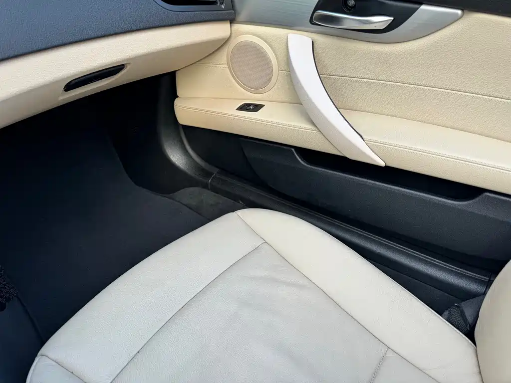BMW Z4 — миниатюра 13