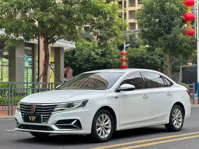ROEWE I6 NEW ENERGY 2019