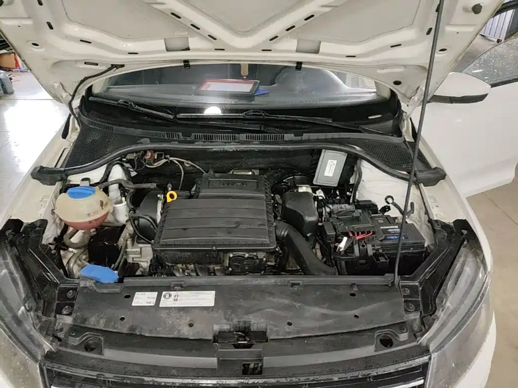 Volkswagen Santana — миниатюра 20