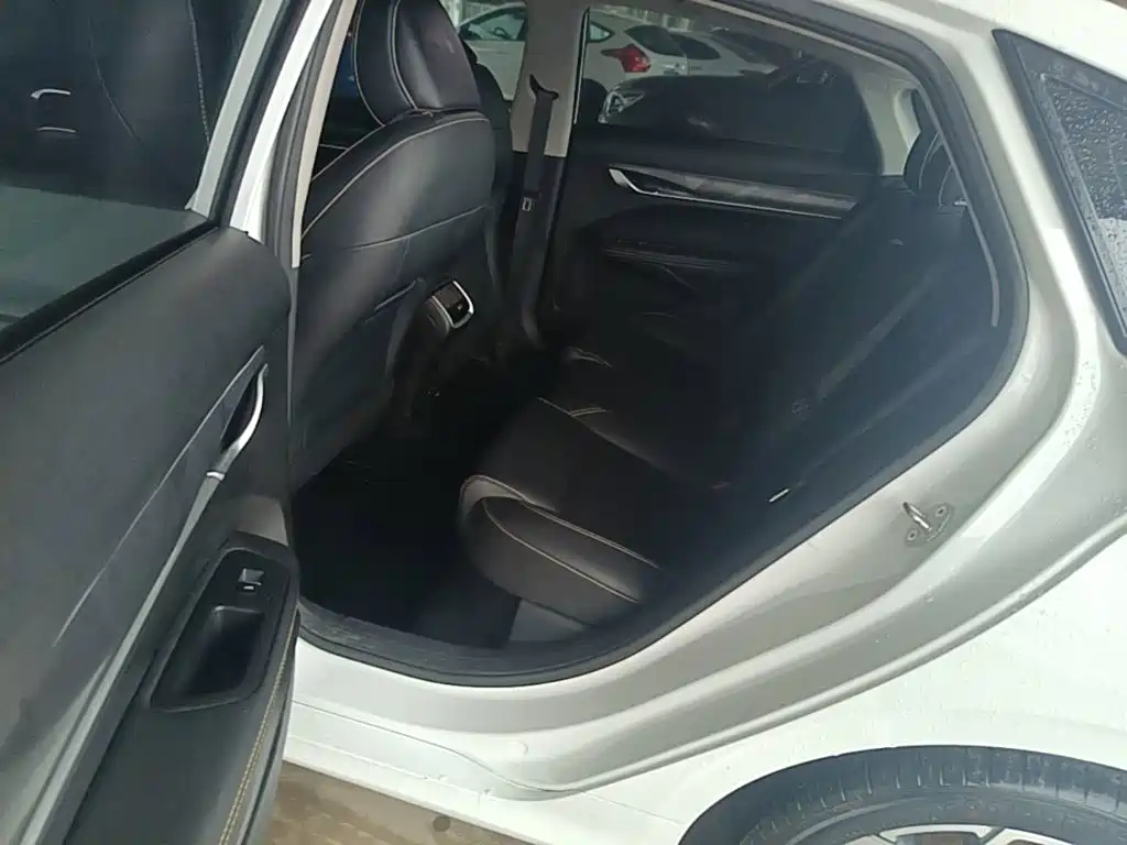 Geely Binrui — миниатюра 17