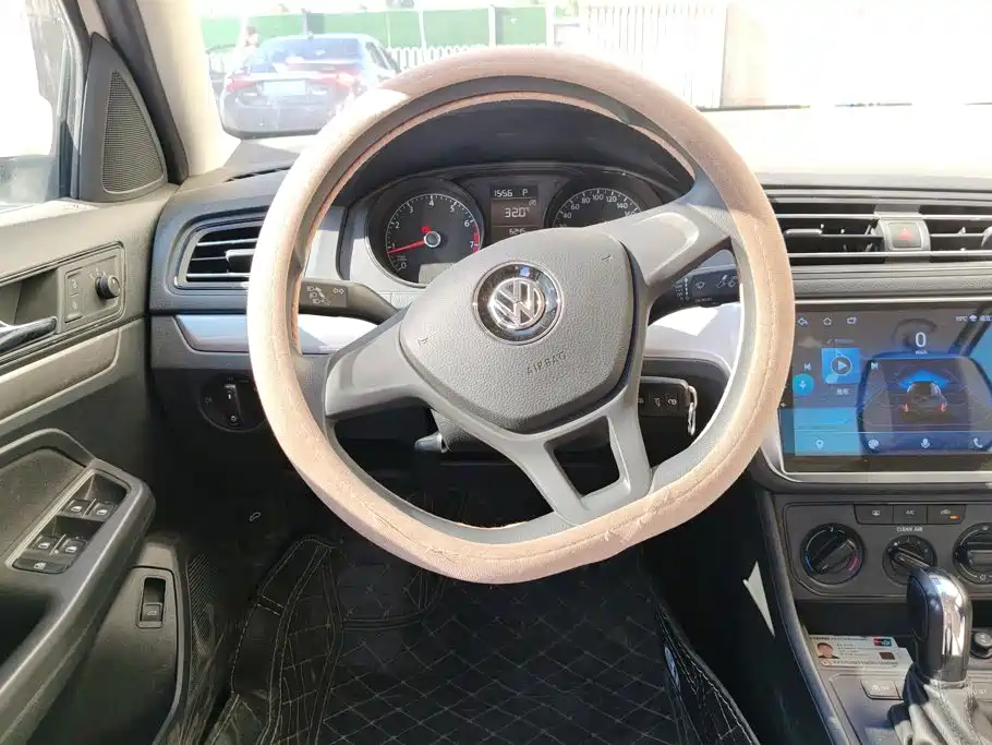 Volkswagen Lavida — миниатюра 15