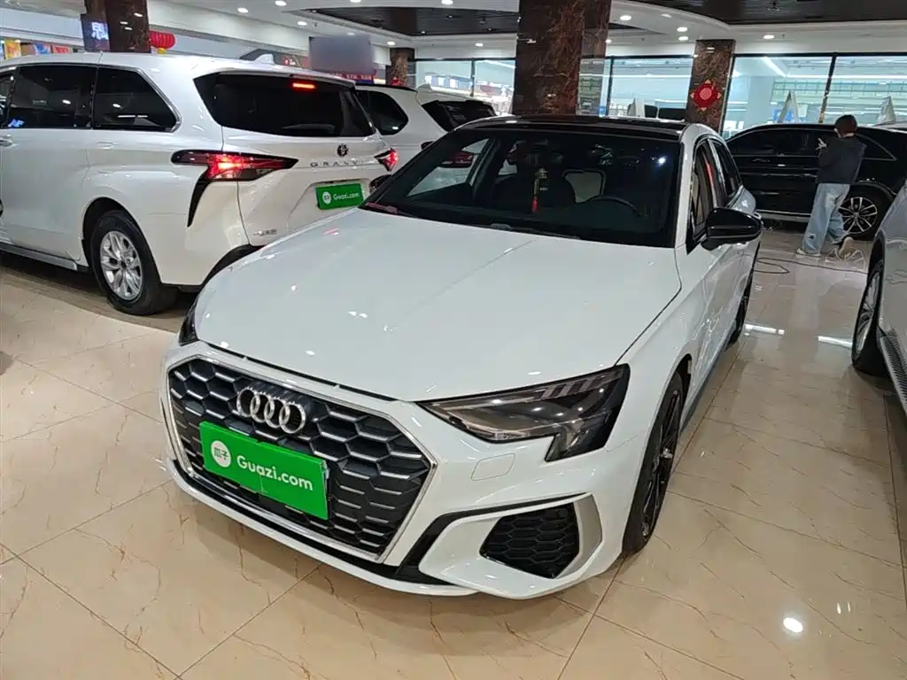 Audi A3 2021 Sportback 35 TFSI Fashion Sport Type