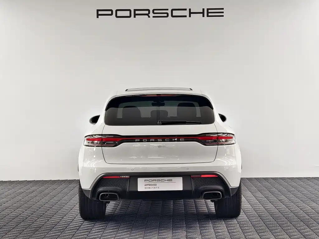 Porsche Macan — миниатюра 7