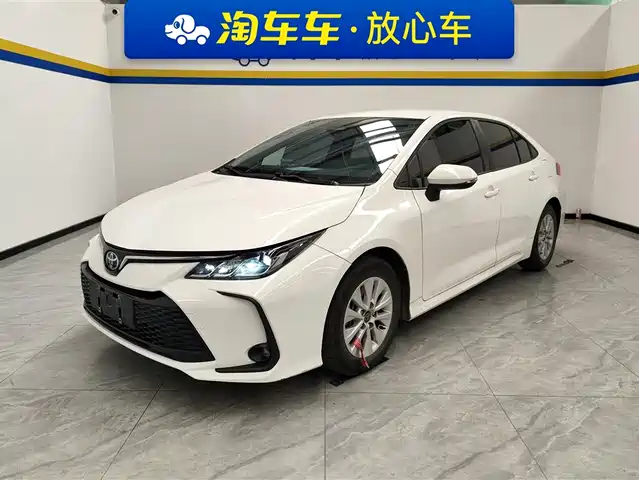 TOYOTA COROLLA 2023
