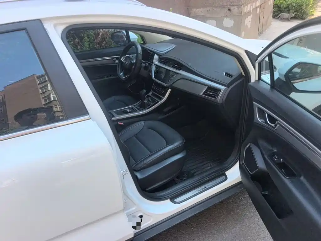 Geely Emgrand GS — миниатюра 18