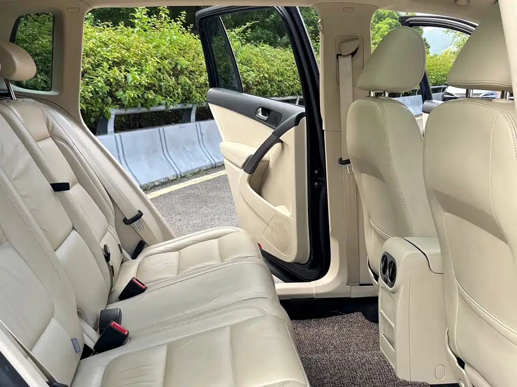 Volkswagen Tiguan — миниатюра 10