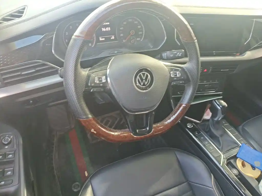 Volkswagen Passat — миниатюра 6