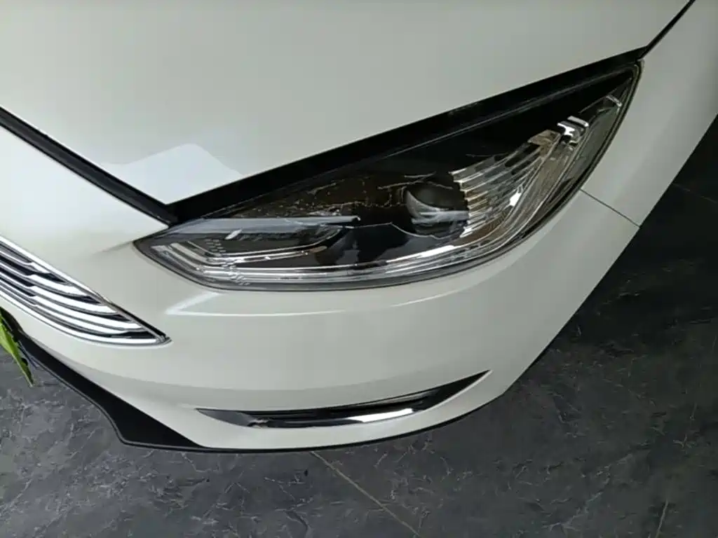 Ford Focus — миниатюра 24