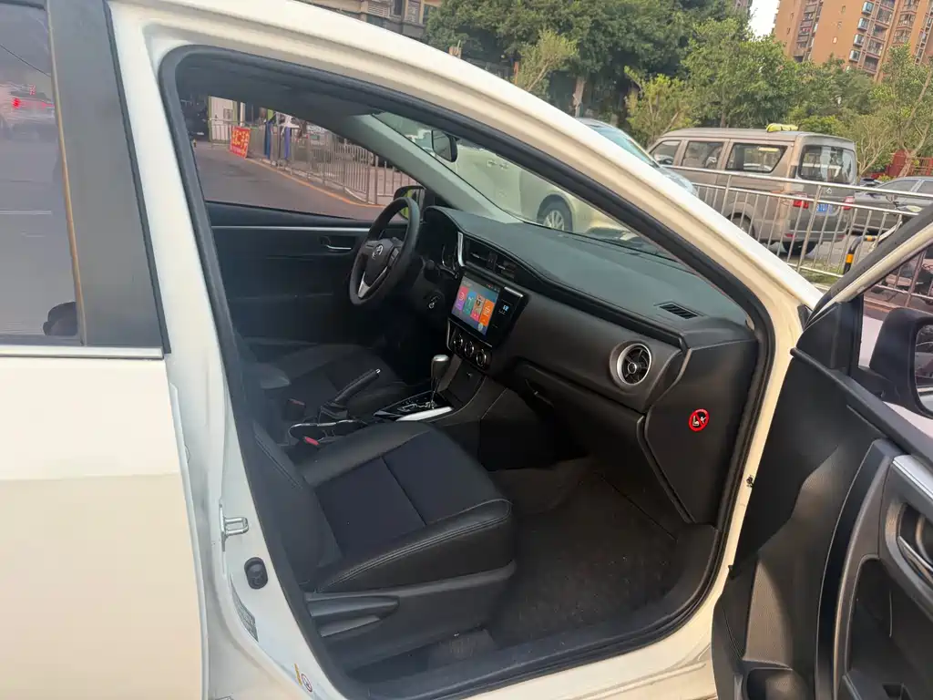 Toyota Corolla — миниатюра 10