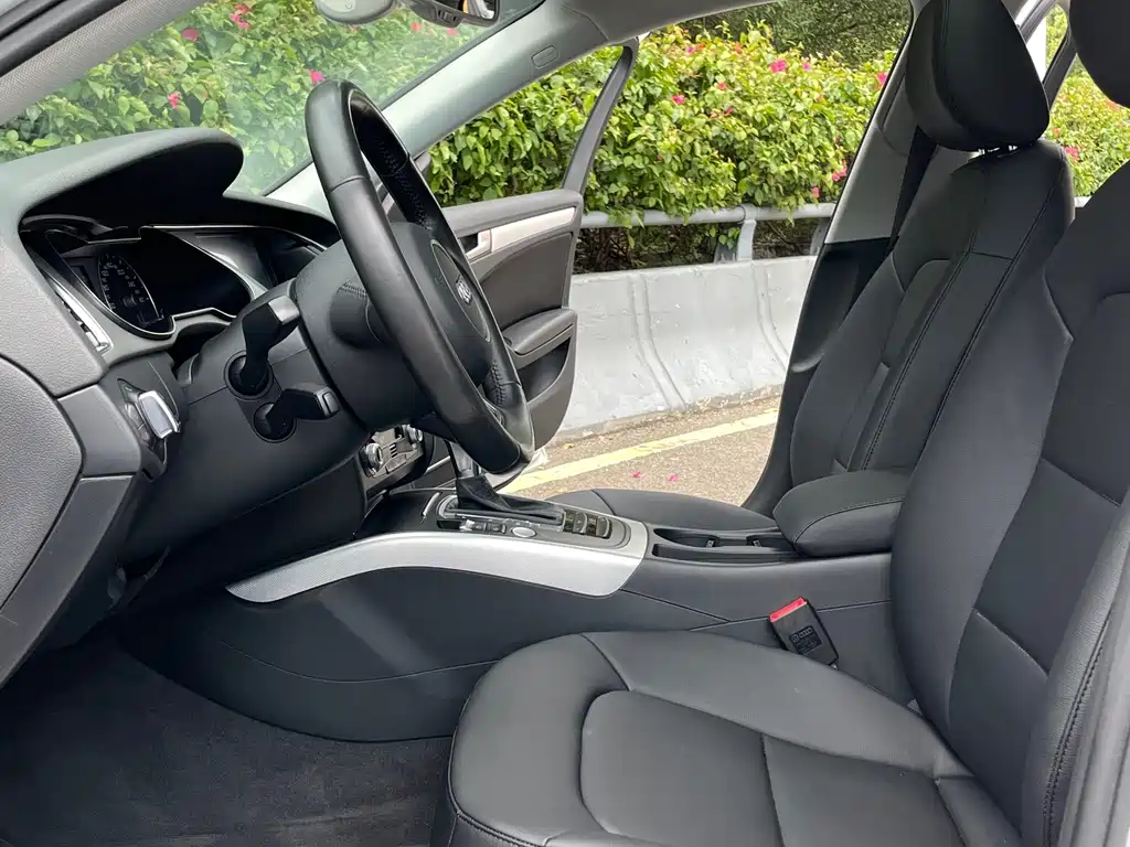 Audi A4L — миниатюра 7