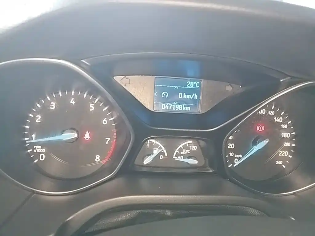 Ford Focus — миниатюра 12