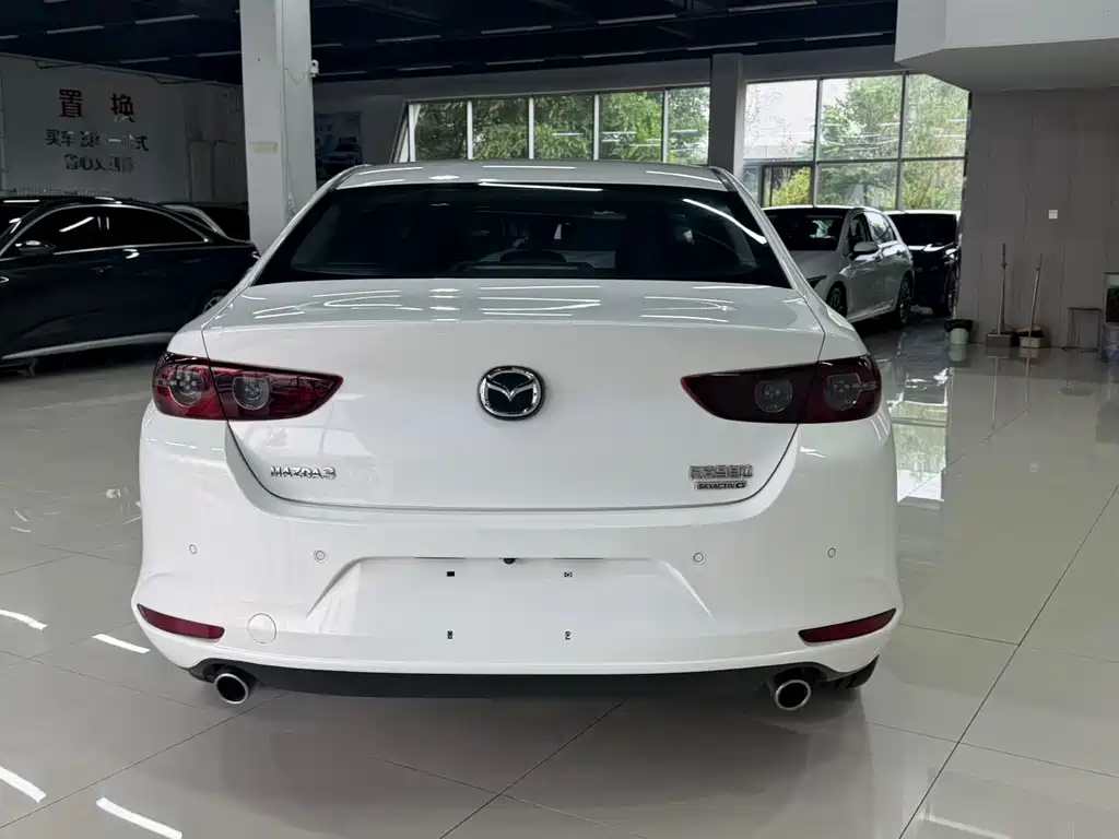 Mazda 3 Axela — миниатюра 5