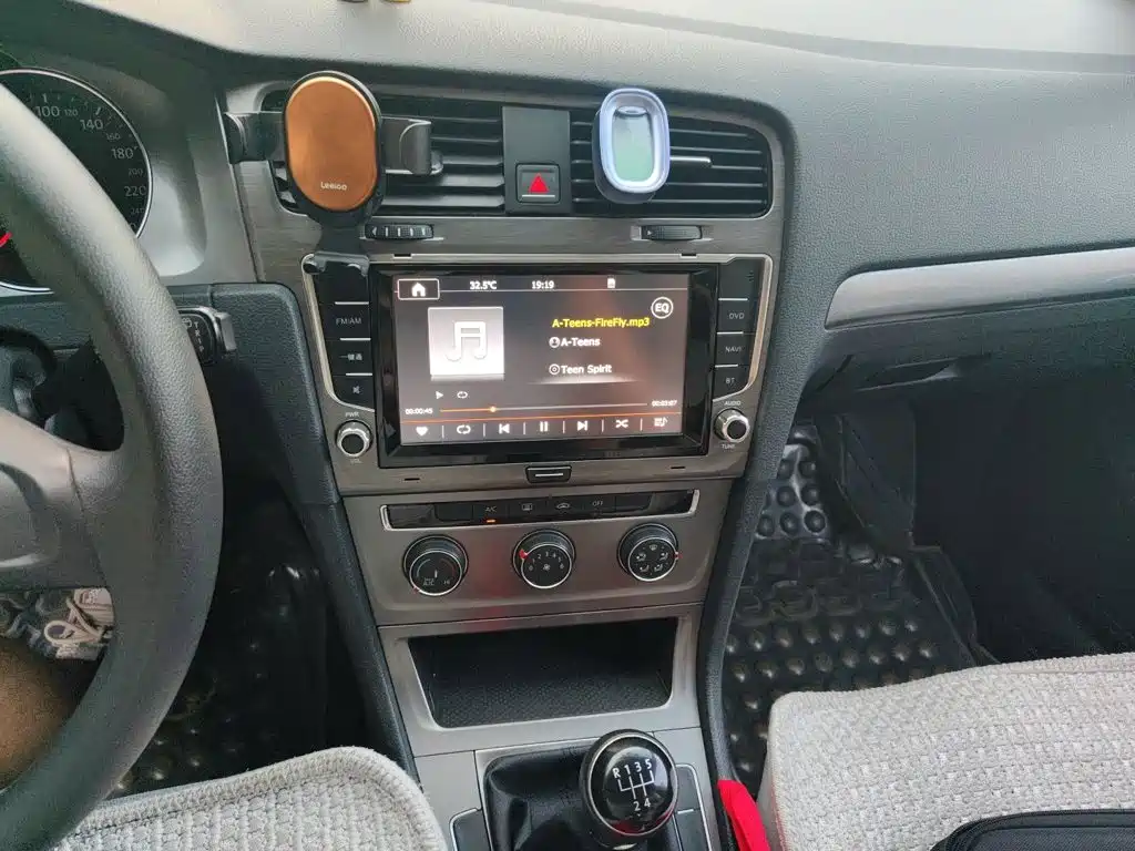 Volkswagen Golf — миниатюра 9