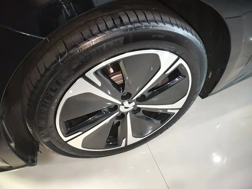 NIO ET5T — миниатюра 23