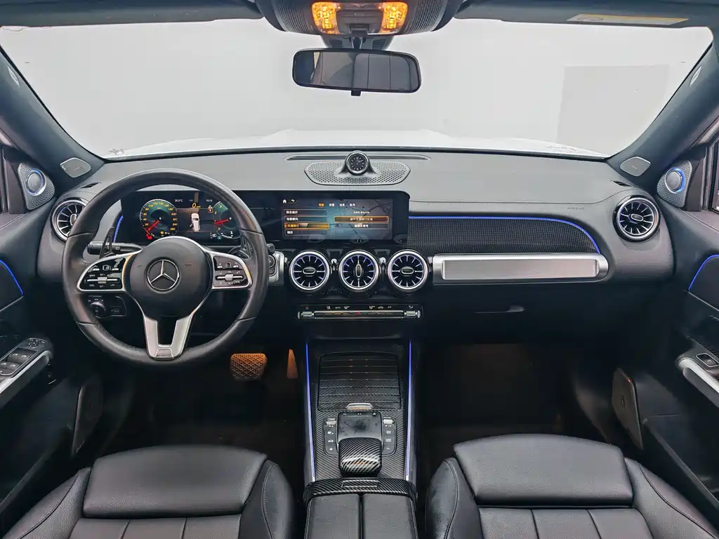 Mercedes-Benz GLB — миниатюра 15