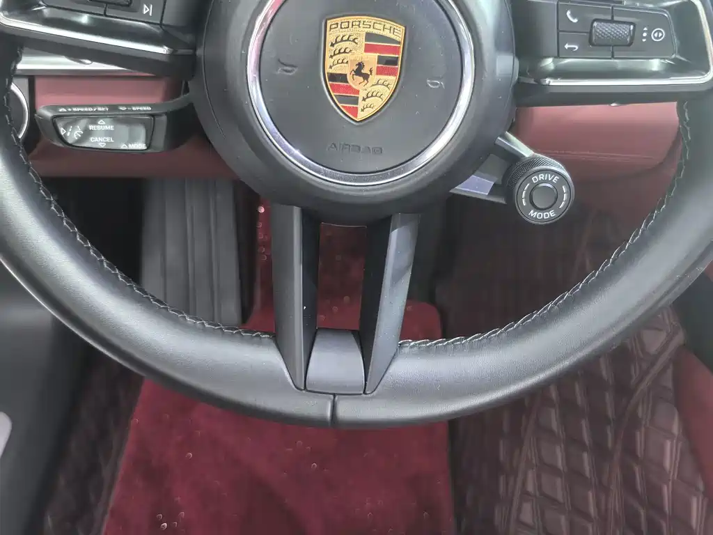 Porsche Panamera — миниатюра 4
