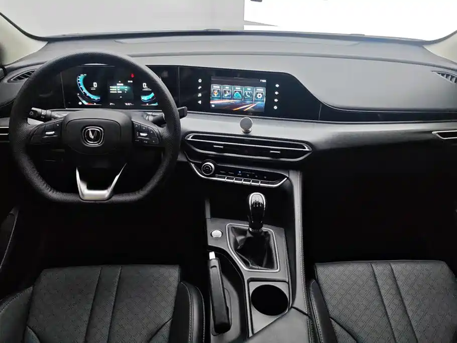 Changan Eado — миниатюра 12