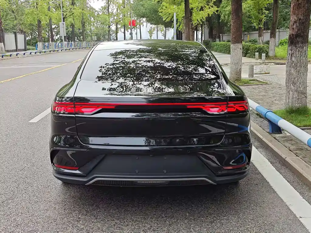 BYD Han — миниатюра 8