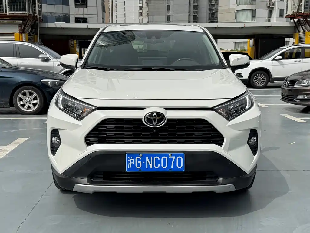 Toyota RAV4 2020 2.0L CVT PLUS