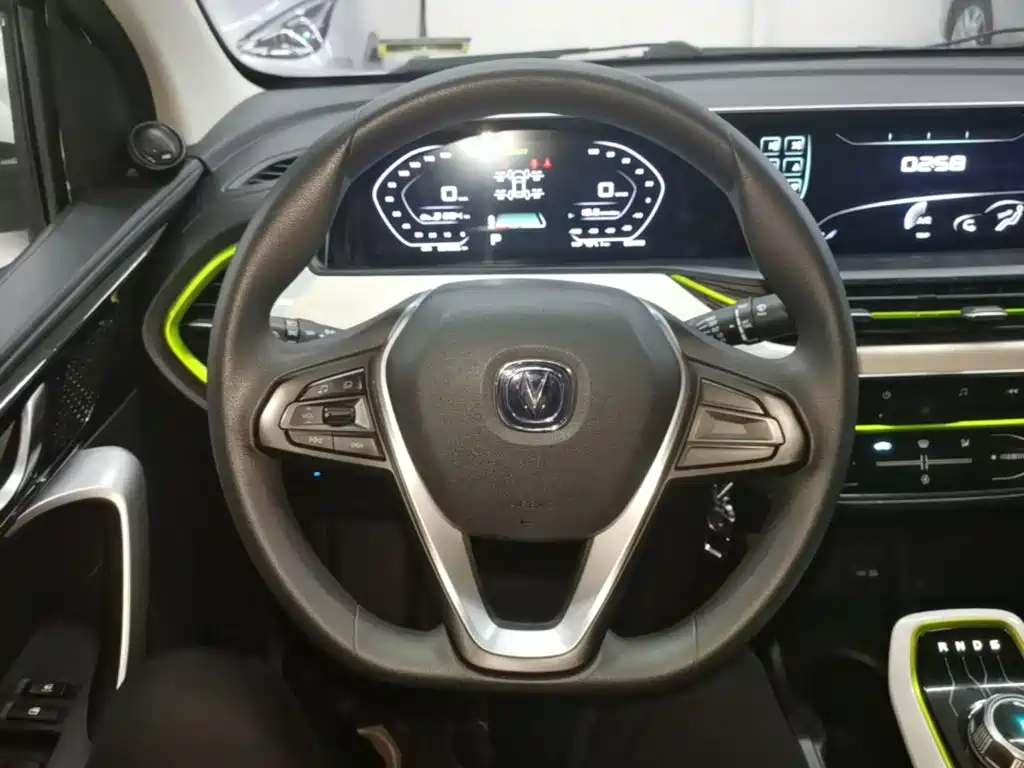 Changan Benben E-Star — миниатюра 11