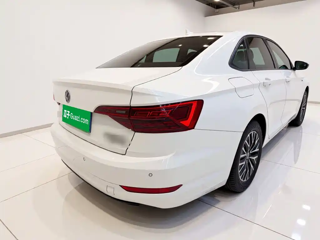 Volkswagen Sagitar — миниатюра 6