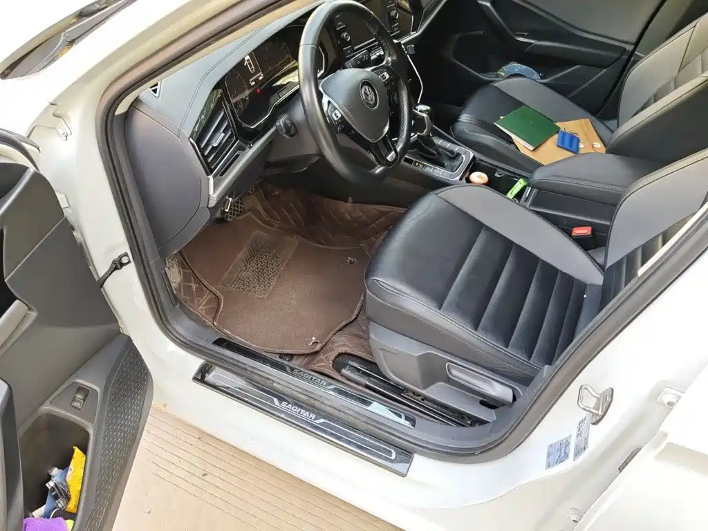 Volkswagen Sagitar — миниатюра 17